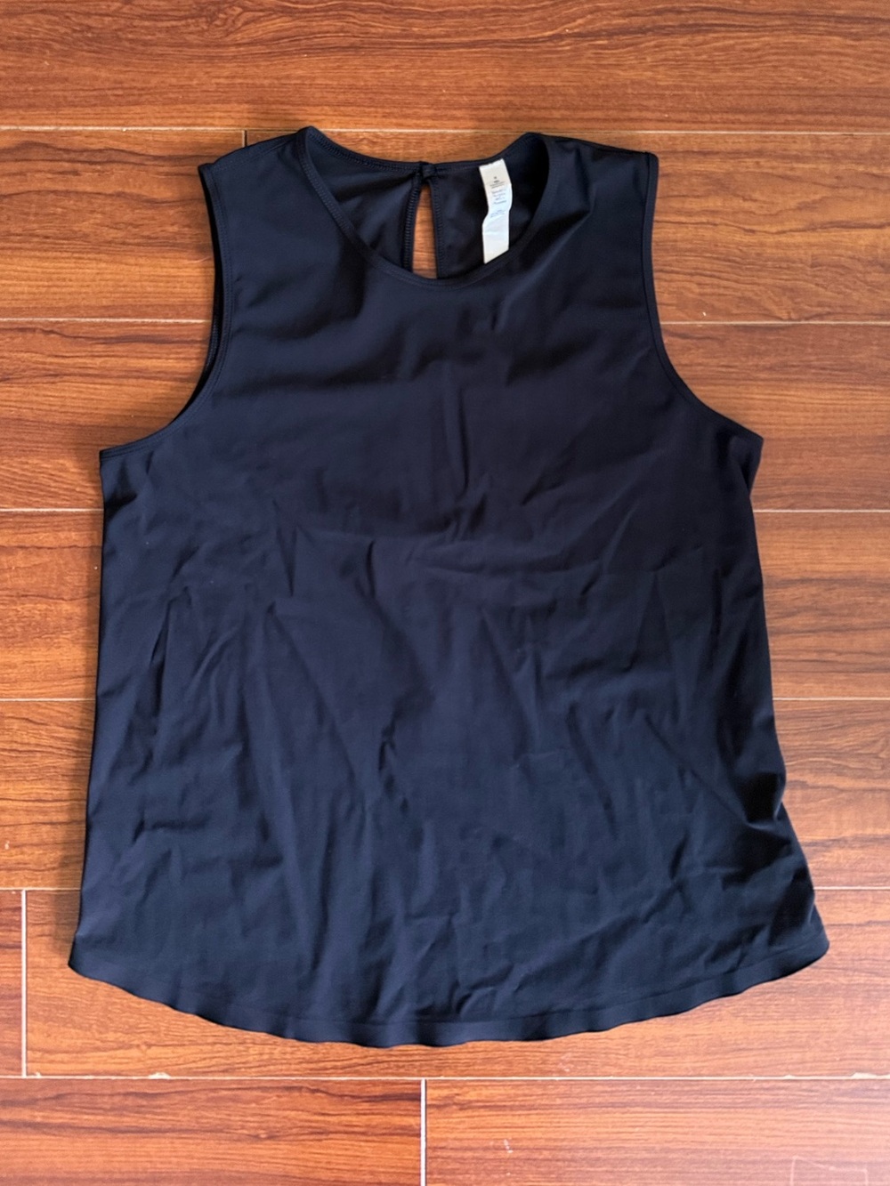 Lululemon open back tank size 4